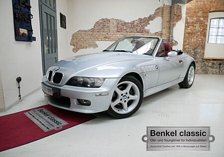 BMW Z3 2.8 Urversion 1.Hand INDIVIDUAL ClassicData2+