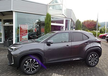 Toyota Yaris Cross 130 TeamPlayer Safety +Winter