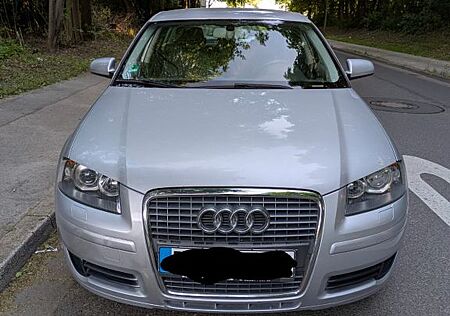 Audi A3 2.0 FSI Automatik Tempomat
