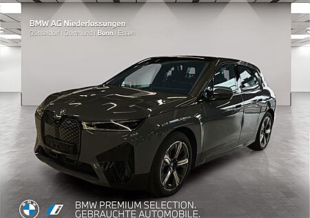 BMW iX xDrive40 AHK Driv.Assist.Prof Harman/K Laser