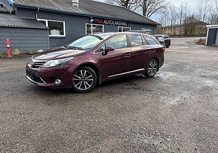Toyota Avensis Kombi Edition