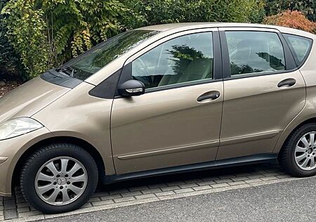 Mercedes-Benz A 170 gebraucht kaufen Mercedes-Benz A 170 ELEGANCE Elegance