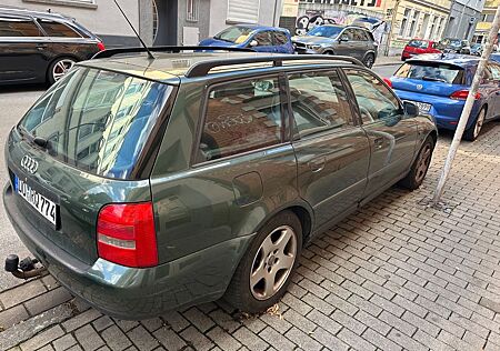 Audi A4 1.9 TDI 85kW Avant - AHK