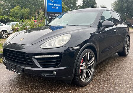 Porsche Cayenne Turbo*NAVI*LEDER*XENON*PANO*BOSE*AHK*