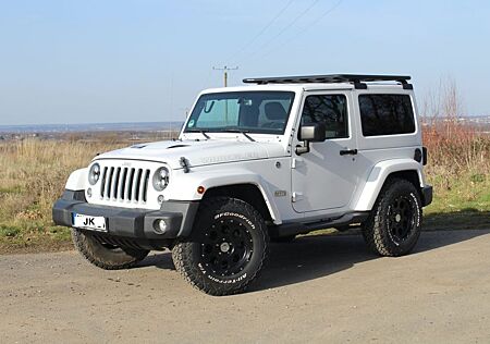 Jeep Wrangler JK Final Edition Dachträger / LED / AHK