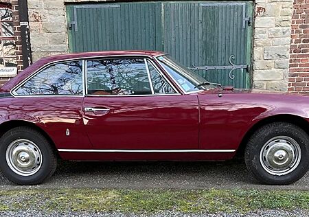 Peugeot 504