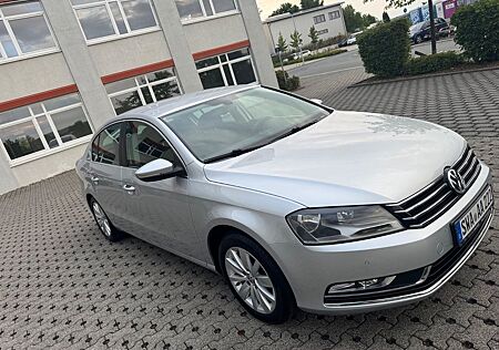 VW Passat Volkswagen 1.6 TDI BlueMotion BlueMotion Comfortline