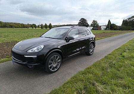 Porsche Cayenne Diesel Platinum Edition