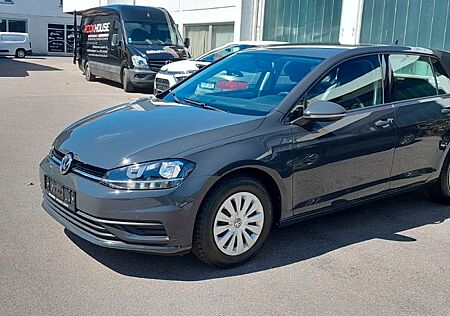 VW Golf Volkswagen VII Lim. Trendline BMT/Start-Stopp