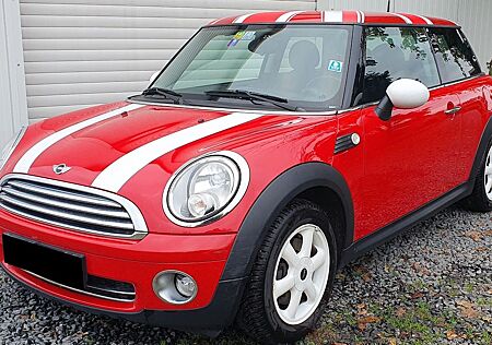 Mini Cooper lückenlos Scheckheft gepflegt