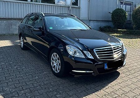 Mercedes-Benz E 200 CGI T AVANTGARDE 7G Kette Neu