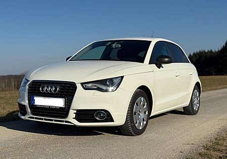 Audi A1 gebraucht kaufen Audi A1 1.6 TDI Automatik *Tüv neu*