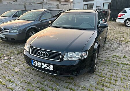 Audi A4 2.0 multitronic -