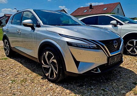 Nissan Qashqai 1.3 MHEV 158PS Tekna+ VOLLAUSSTATTUNG