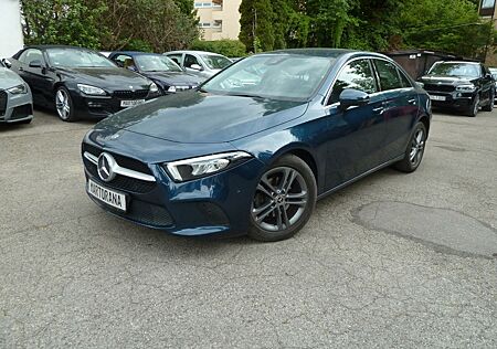 Mercedes-Benz A 180 A -Klasse Limusine-LED-Automatik