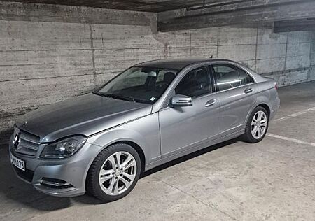 Mercedes-Benz C 180 AVANTGARDE AVANTGARDE