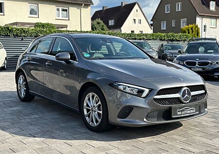 Mercedes-Benz A 220 -LED-MBUX-Navi-43.000Km