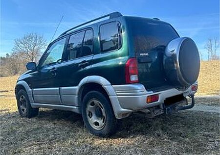 Suzuki Grand Vitara 2.5 V6 V6