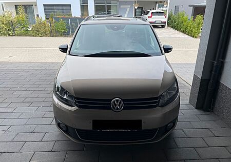 VW Touran Volkswagen 1.4 TSI MATCH Scheckheft, Navi,Klima,Pano