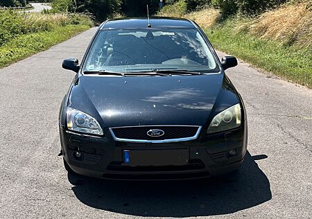 Ford Focus Kombi für Bastler