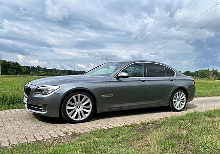BMW 740i F01 LCI Heckantrieb Keyless LED DigiTacho