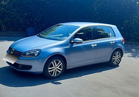 VW Golf Volkswagen 1.4 TSI 90 kW Comfortline Comfortline