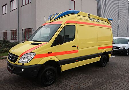 Mercedes-Benz Sprinter II 519 CDI 4X4/RTW/Klima/Kamera/FN: A61