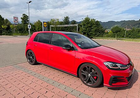 VW Golf Volkswagen 2.0 TSI GTI Standheizung, DCC, Dynaudio