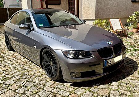 BMW 330d Coupé -