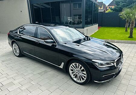 BMW 750Ld xDrive -Luxus Paket - Schwarz / Braun-