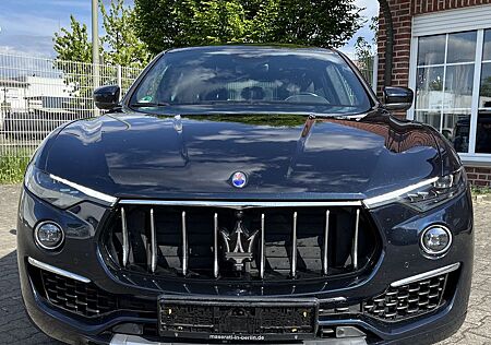 Maserati Levante PREMIUM HARMAN V6 LUFT Sitzheiz Panorama