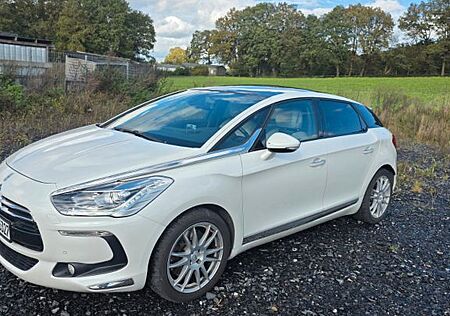 Citroën DS5 HDi 165 SportChic 163PS Diesel