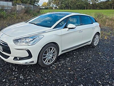 Citroën DS5 HDi 165 SportChic 163PS Diesel