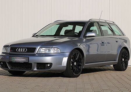 Audi RS4 2.7 quattro *seit 2001 in Besitz*BOSE*NAVI*