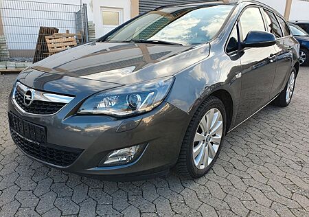 Opel Astra Sports Tourer 1.3 CDTI XENON NAVI SHZ EURO