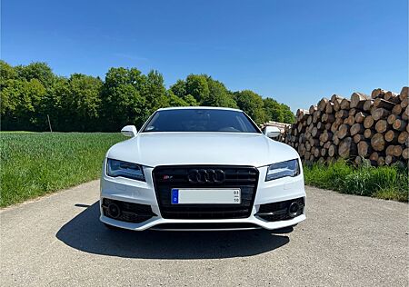 Audi S7 4.0 TFSI quattro S tronic Sportback AHK