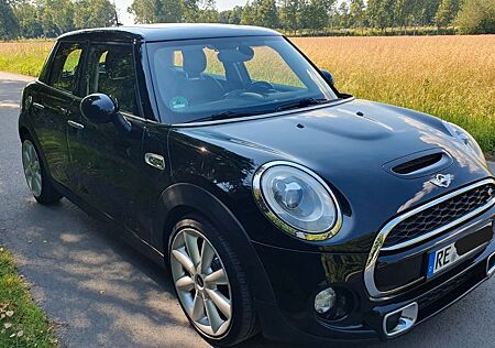Mini Cooper SD Cooper S "Chili", Leder, Panorama, Nav
