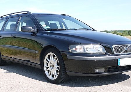 Volvo V70 2.3 T5 (bester Motor der Baureihe) Vollausst