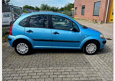 Citroën C3 1.1i Prestige