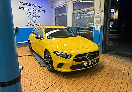 Mercedes-Benz A 180 - 73.000 Km | MERCEDES GARANTIE PAKET