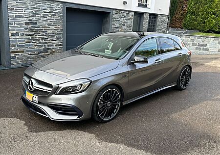 Mercedes-Benz A 45 AMG Mercedes-AMG A 45 4MATIC DCT Merced...