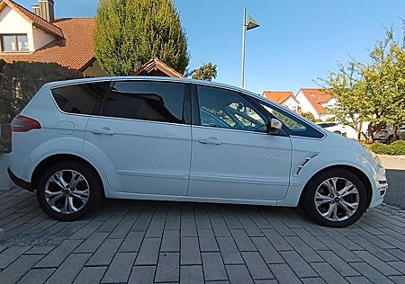 Ford S-Max 2,0 TDCi 120kW DPF Titanium