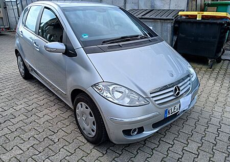Mercedes-Benz A 150 ELEGANCE Elegance