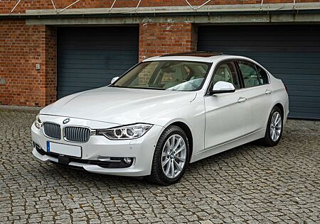 BMW 335 Baureihe 3 Lim. i xDrive NEU TUV!!