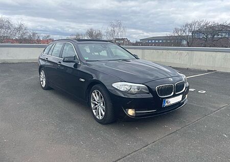 BMW 520d xDrive Touring A -
