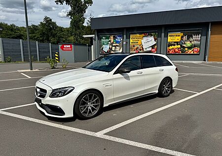 Mercedes-Benz C 63 AMG Mercedes-AMG C 63 T Mercedes-AMG