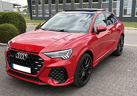 Audi RS Q3 RSQ3/MATRIX/PANORAMA/KAM360/SONOS/ACC/GARANTI/