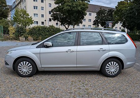 Ford Focus Turnier 1,6 Klima Sitzheizung unfallfrei