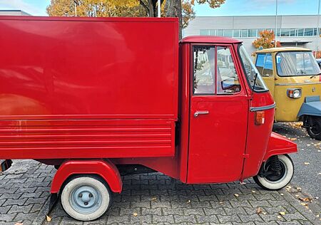 Piaggio APE P501 Kasten