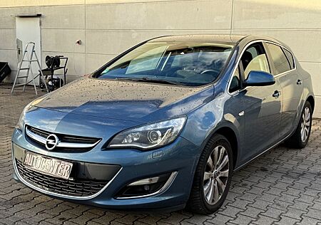 Opel Astra J 2.0CDTI Limousine Exklusiv/Automatik/Eu5